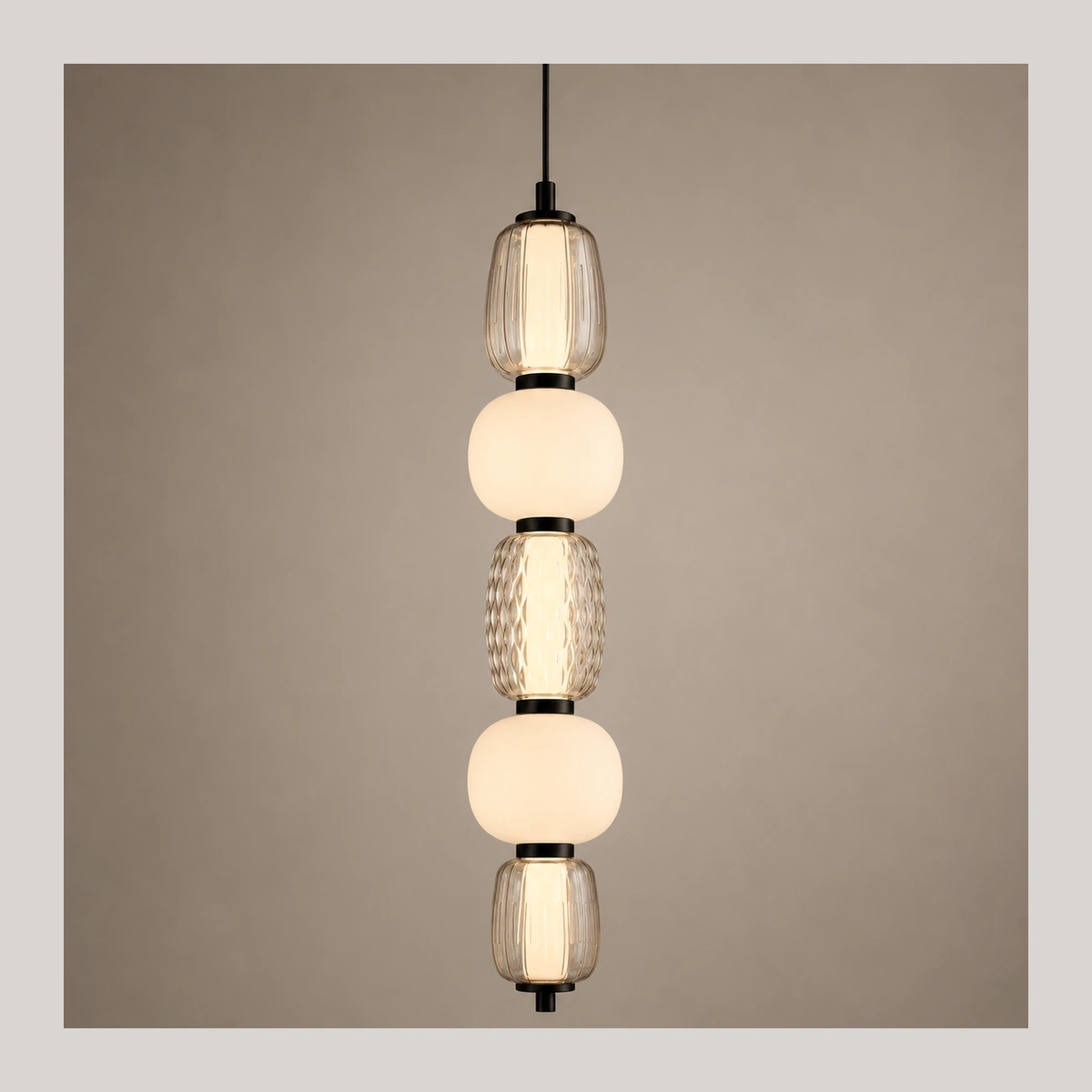 TOTEM - imagem isolada Illumus Collection