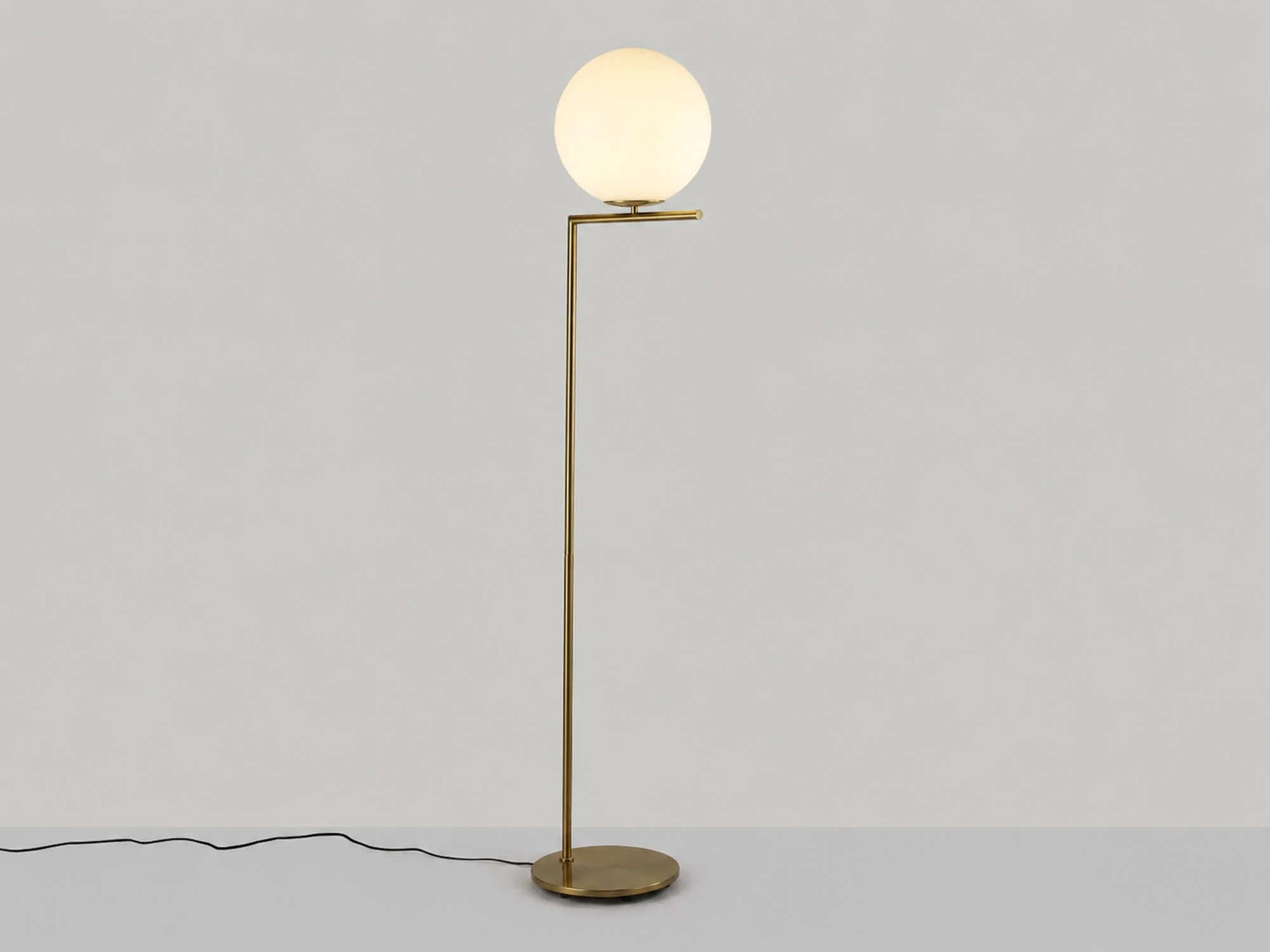 GIRALDA floor lamp product detail on Illumus background