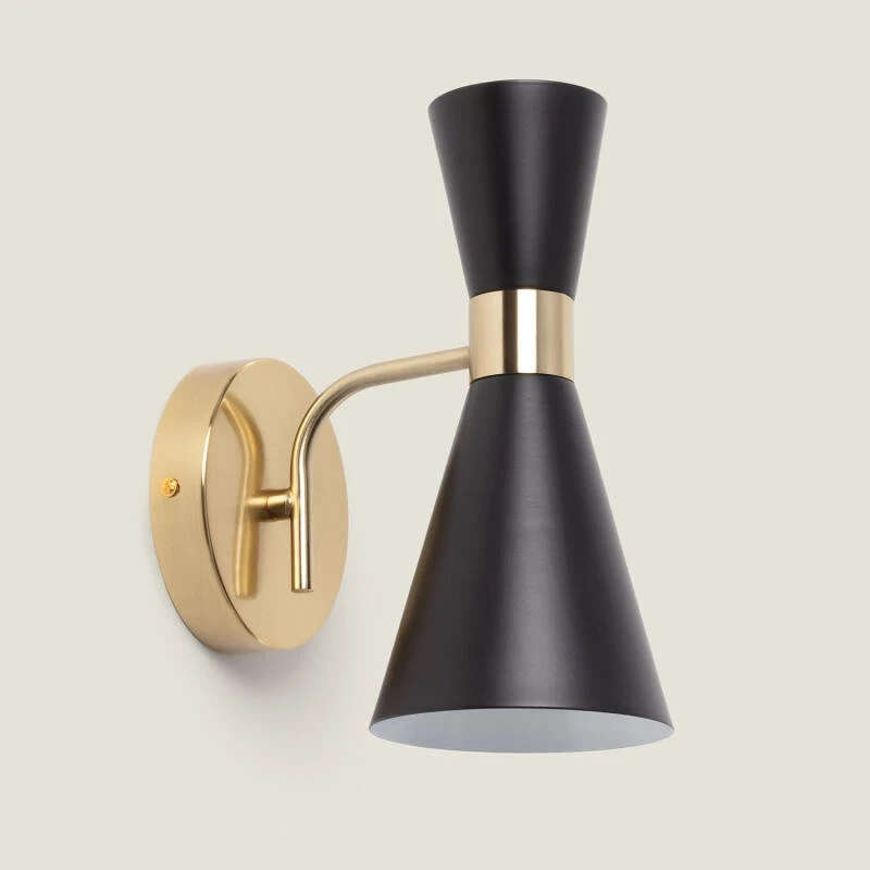 SYMMETRI wall light with matt black and gold finish
